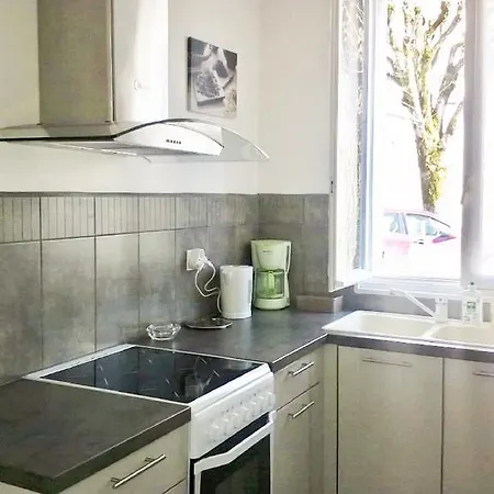 LOCATIONS RIVES DE SEUGNE - De Gaulle Appartement Jonzac Kamer foto
