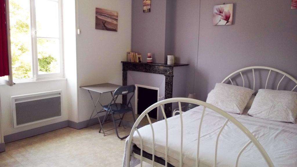 Locations Rives De Seugne - De Gaulle Apartment *